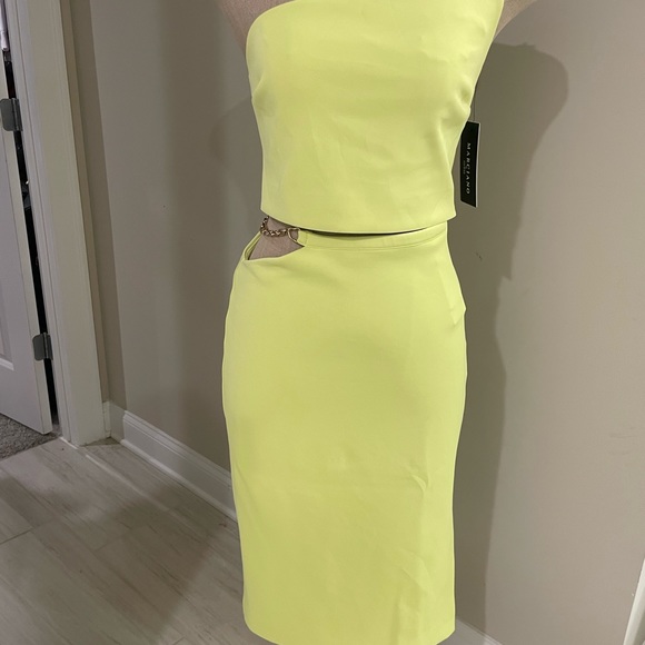 Guess by Marciano - Picture 3 of 8